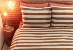 VTwonen Vt Wonen Bold Stripe Bettwäsche Hellbraun -Deutschland Vtwonen Verkaufs-Shop bold stripe light brown 60 online