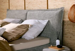 Boxspringbett Capella Cuscino - Schnell Lieferbar -Deutschland Vtwonen Verkaufs-Shop capella cuscino sfeer detail hoofdbord 01 1