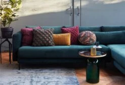 KAAT Amsterdam Felce Grün Dekokissen -Deutschland Vtwonen Verkaufs-Shop felce green 01 mood large