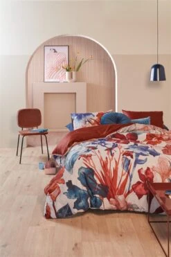 Beddinghouse Iris Field Bettwäsche Rot -Deutschland Vtwonen Verkaufs-Shop iris field red 00 mood large