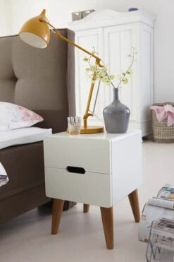 Nachttisch Dansk Weiss -Deutschland Vtwonen Verkaufs-Shop nachtkast dansk wit 2 1